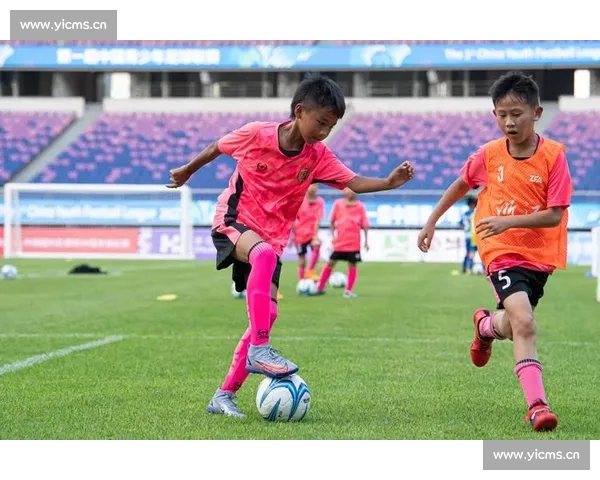 以足球青训为核心推动校园体教融合与未来人才培养新路径探索